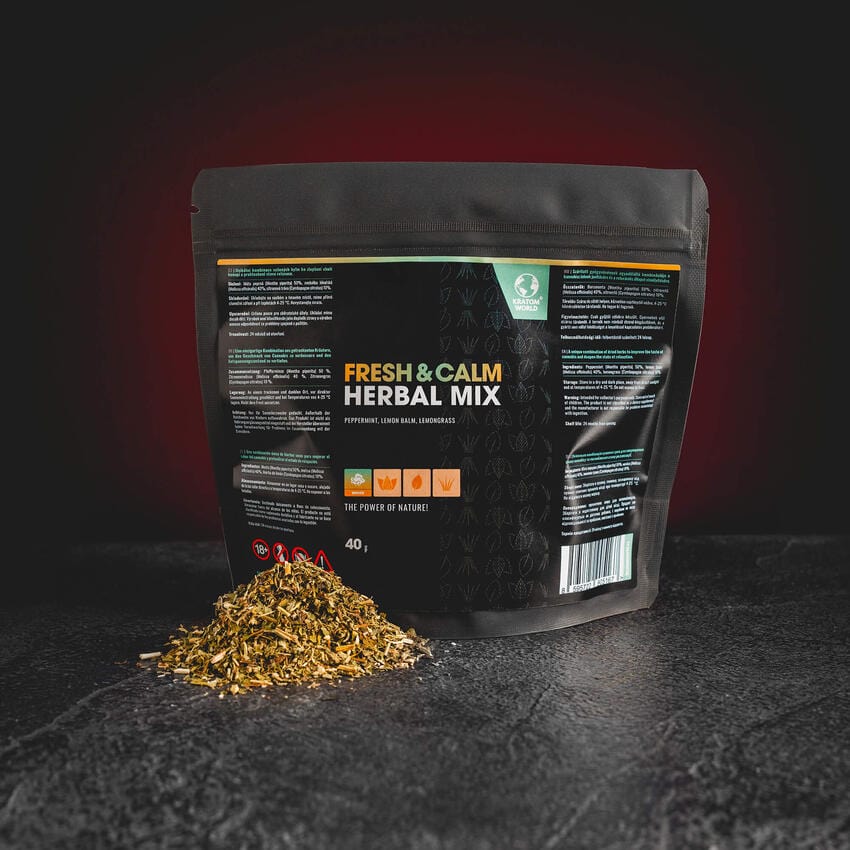 Amestec de plante pentru fumat Kratom World Fresh Calm în ambalaj original