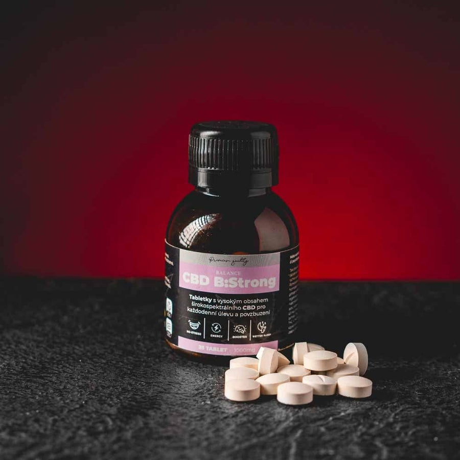 Capsule CBD BStrong de 25 mg, prezentate în ambalajul original