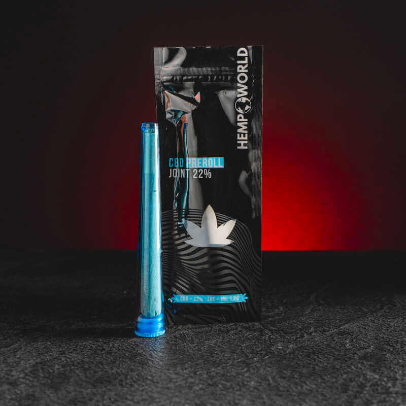 Preroll CBD 22 de la Kratom World, prezentat ca joint gata rulat