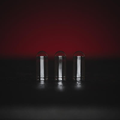 Capsule de la Kratom World, prezentate într-un set