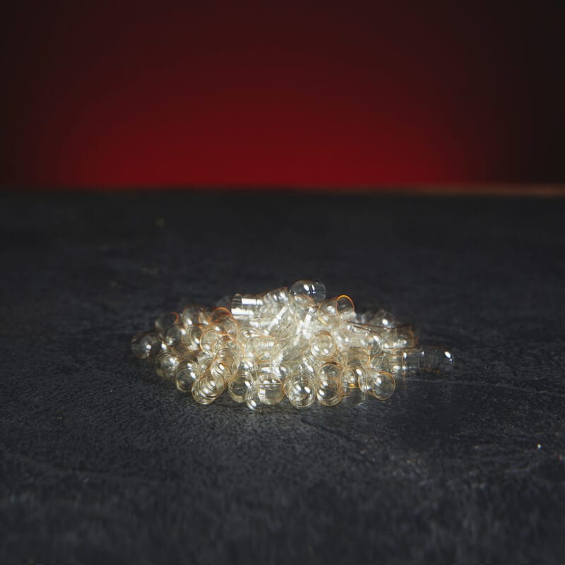 Capsule separate de la Kratom World, destinate umplerii