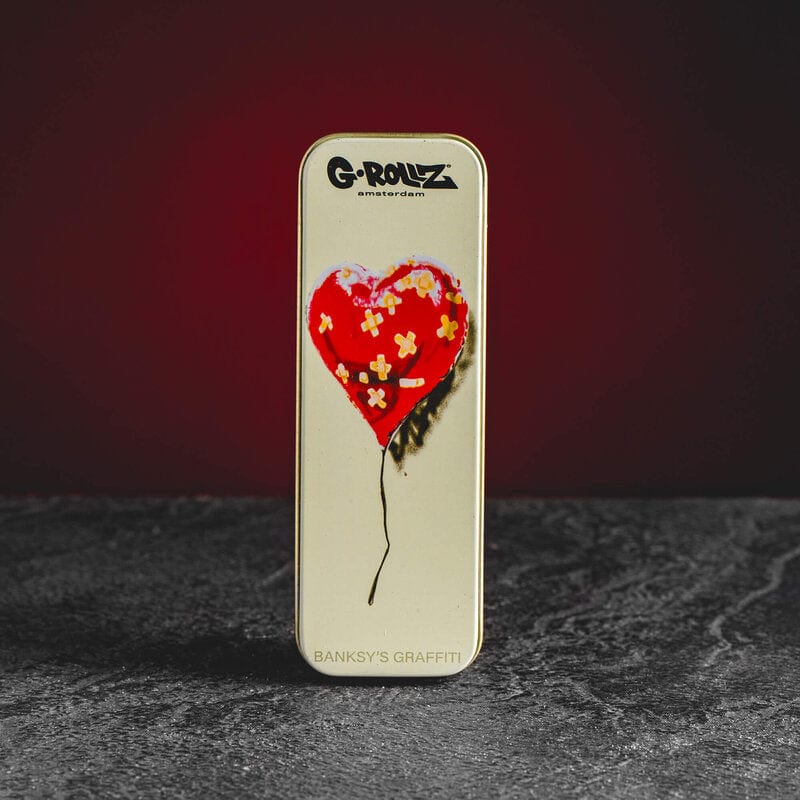 Cutie G-Rollz cu design graffiti Banksy și motiv de inimă de la Kratom World