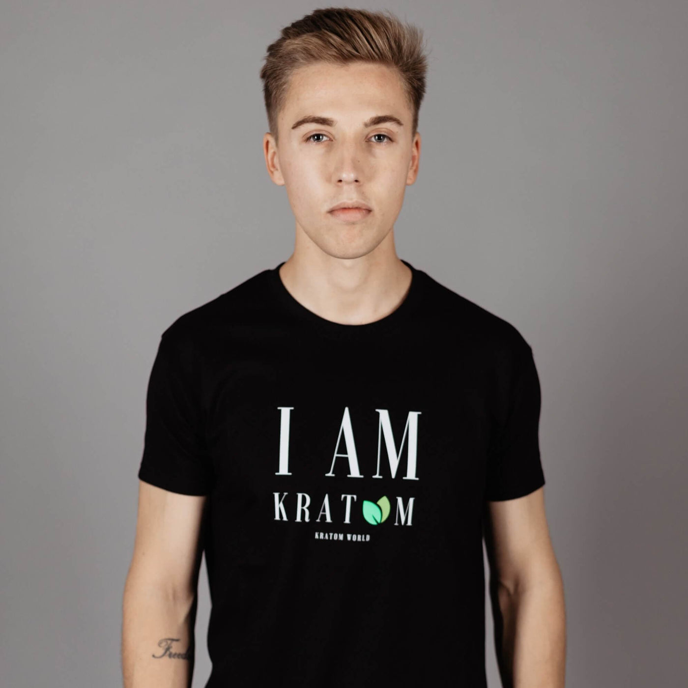 Eu Sunt Kratom – Tricou Pentru Bărbați