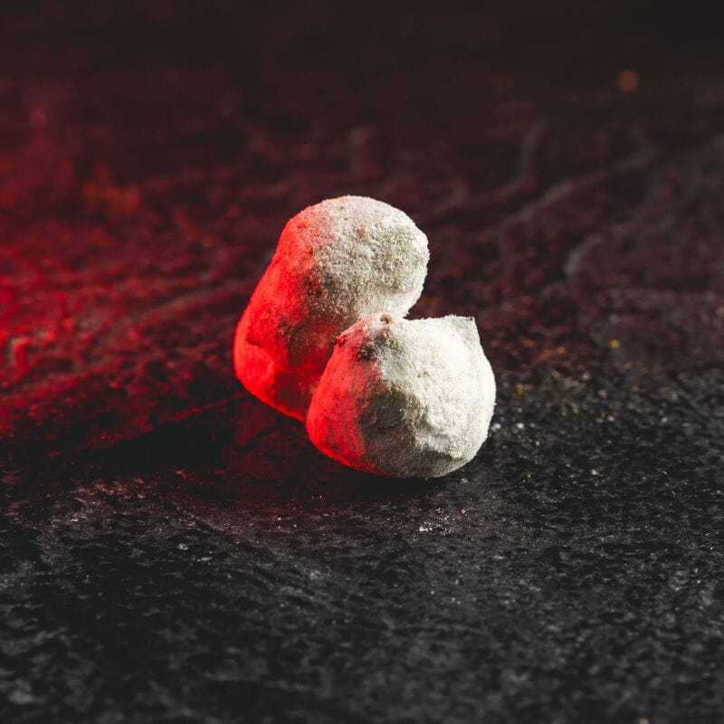 Ice Rock 2 cu CBD și HHC de la Kratom, prezentat în ambalajul original
