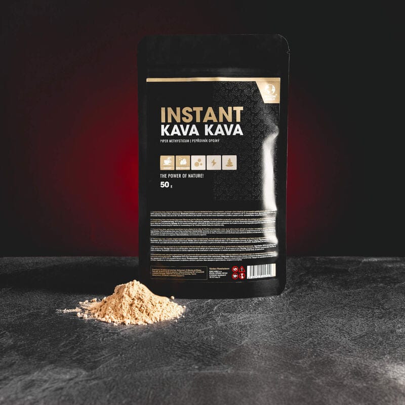 Kava instantă Piper methysticum, cunoscută sub denumirea de kava-kava, din Tonga