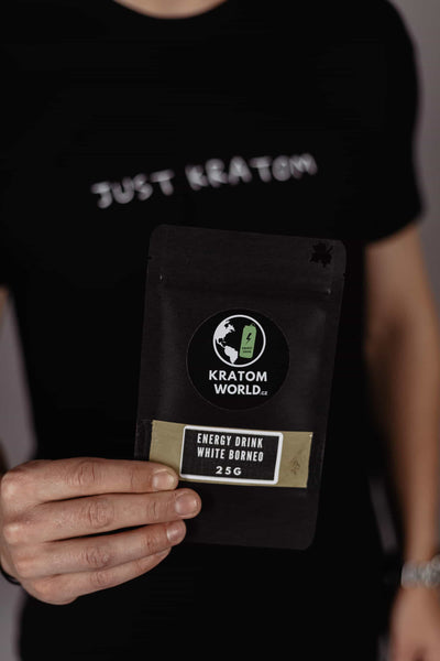 Tricou Just Kratom cu design inspirat de Kratom Energy