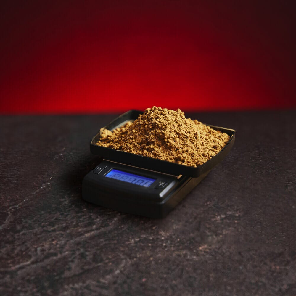 Cântar Kratom World pentru cântărirea produselor din kratom