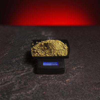 Cântar Kratom World pentru cântărirea pudrei de kratom