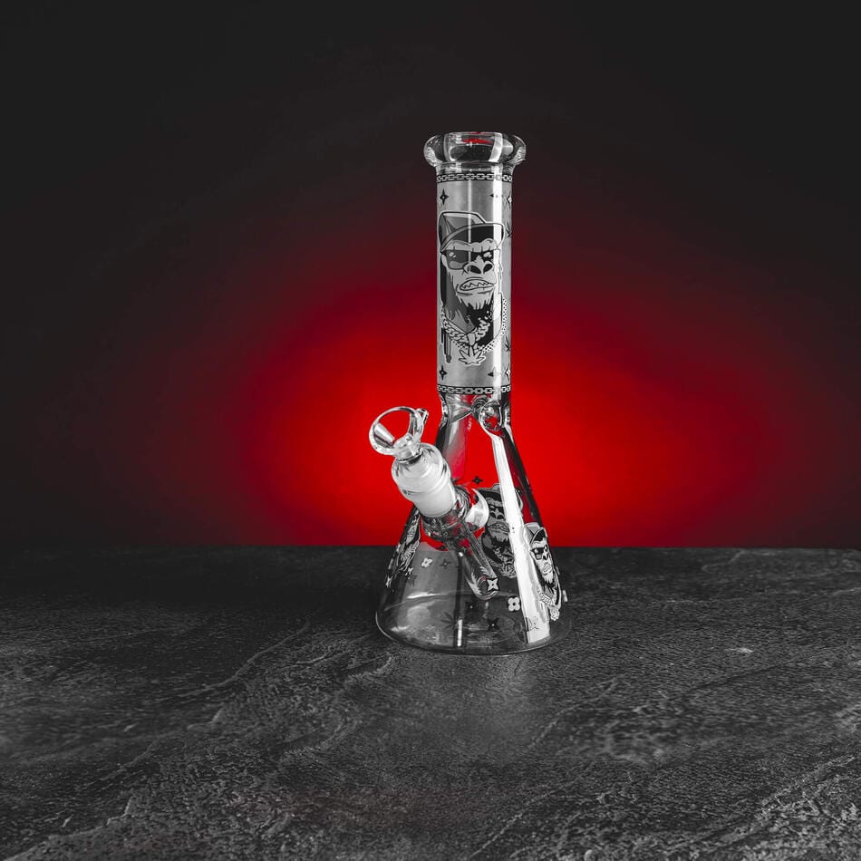 Bong Triple Black Gorilla din sticlă de la Kratom World, cu design pentru produse CBD și canabinoizi