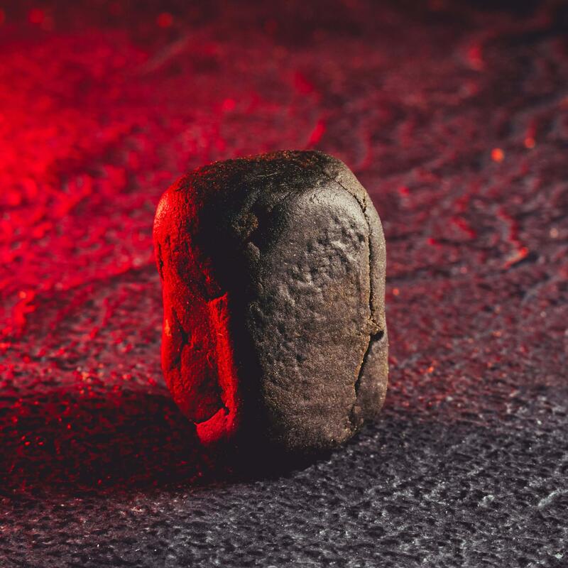Moroccan Hash cu CBD și canabis, prezentat în ambalajul original