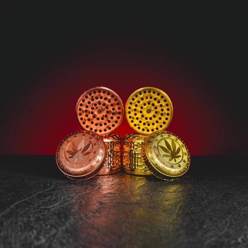 Râșniță metalică Kratom World pentru mărunțirea florilor HHC și CBD