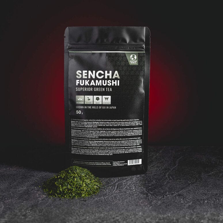Ceai verde japonez Sencha Fukamushi de la Kratom World, preparat în stil tradițional