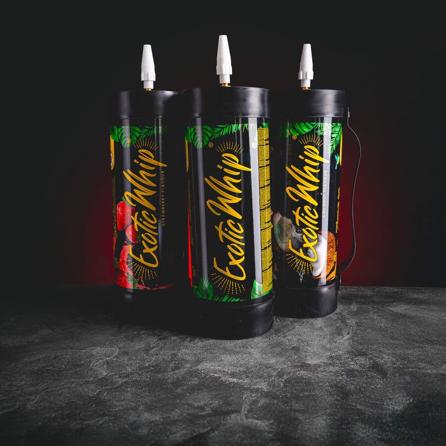 Exotic Whip Kratom World, fotografie comună cu variante de gaz pentru frișcă Laughing Whipping Cream