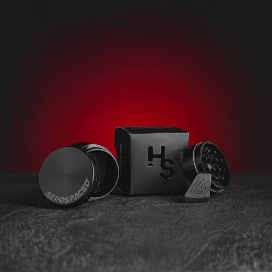 Higher Standards HS Kratom World, grinder metalic pentru tutun