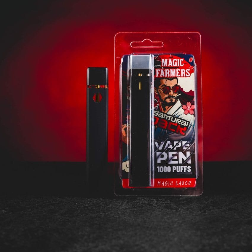 Magic Farmers Vape Premium Kratom World Samurai Jack, disposable vape pen cu profil aromat și până la 1000 de pufuri