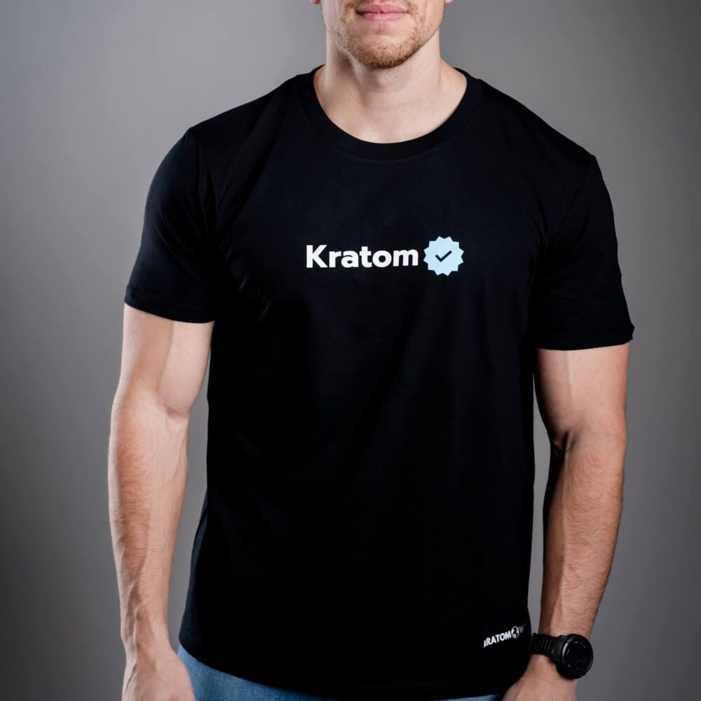 Tricou pentru bărbați negru Kratom World Kratom Verified, merch streetwear pentru iubitorii de kratom