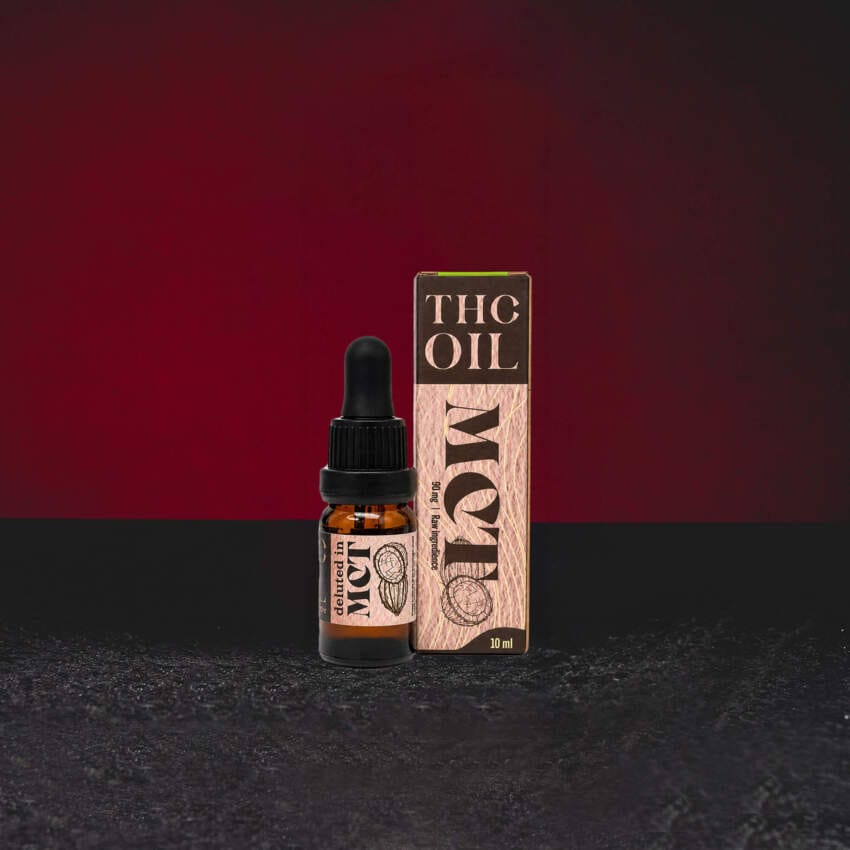 Ulei TH Kratom World 10ml cu extract full spectrum în ulei MCT de cocos