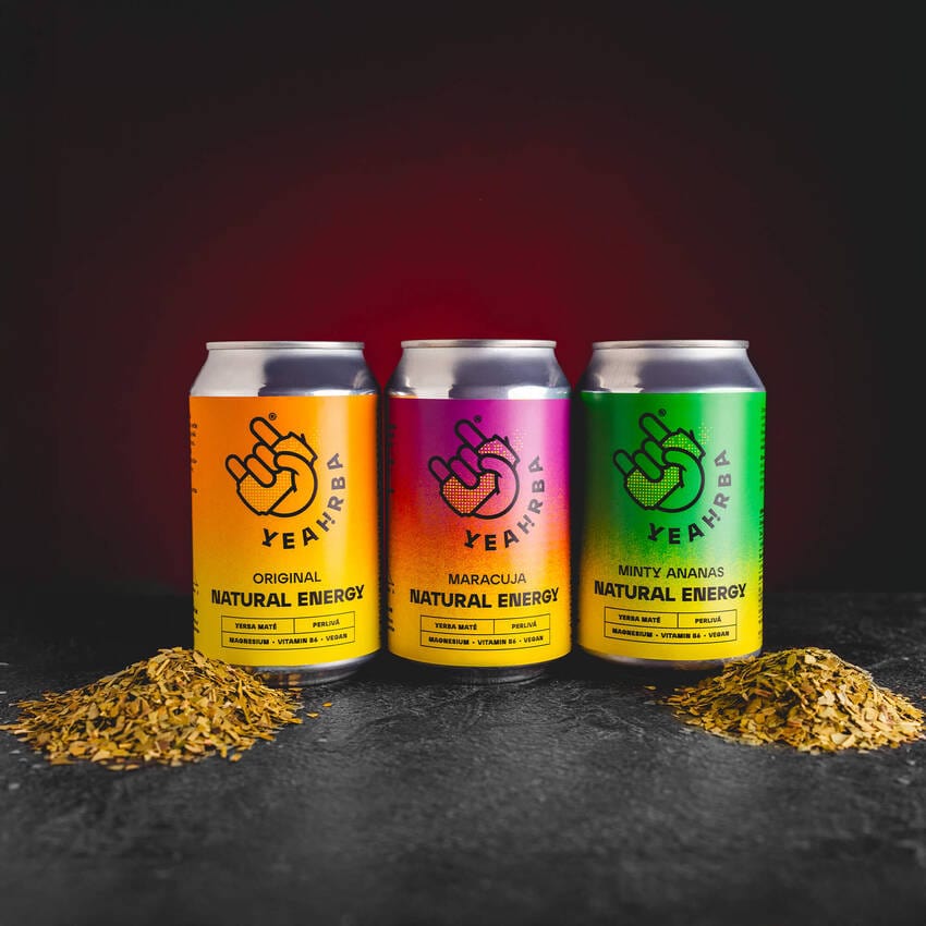 Băutură Yerba Mate de la Kratom World, cu gust revigorant și ingrediente atent selecționate.